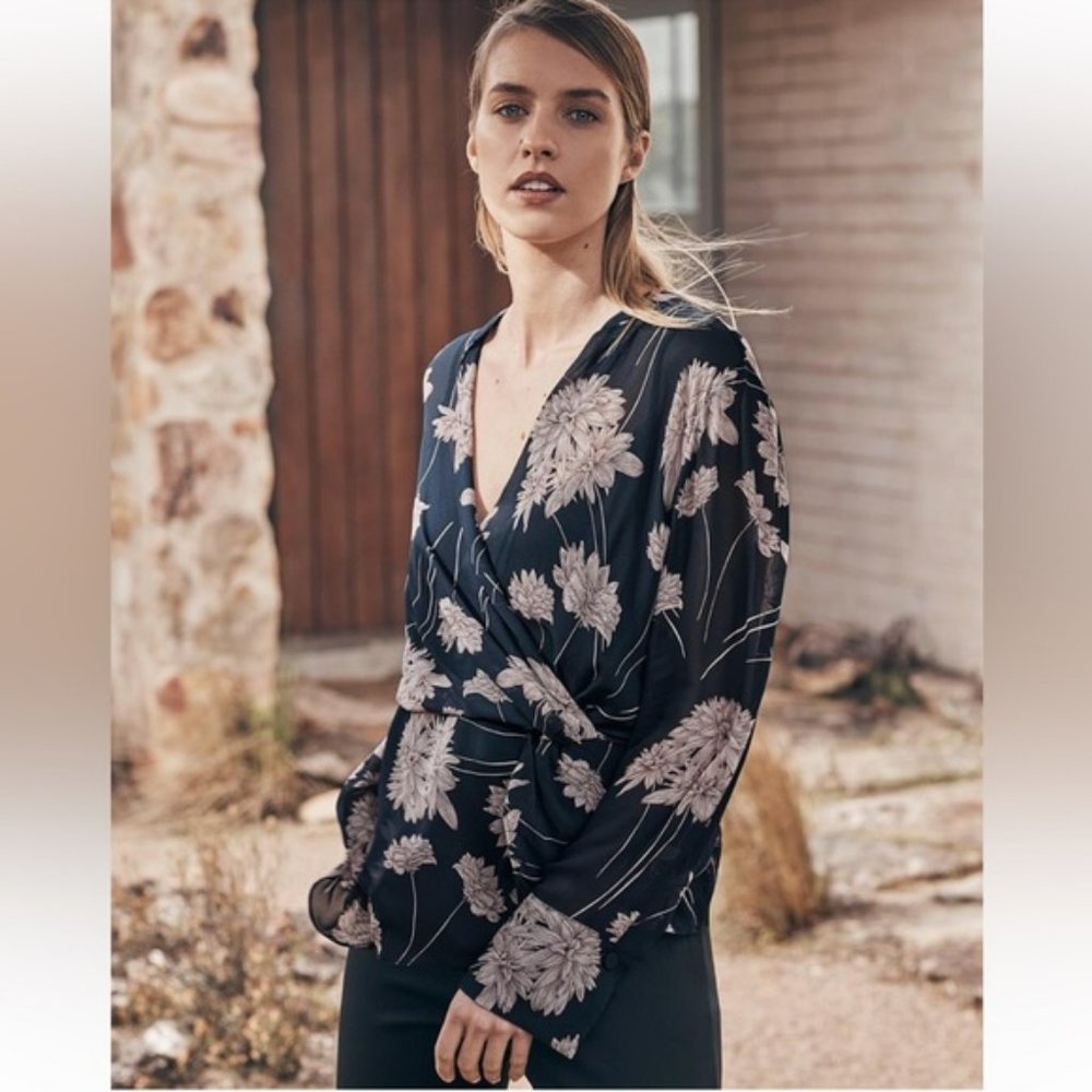 RIVER ISLAND Black Velvet Long Sleeve Peplum Top Blouse